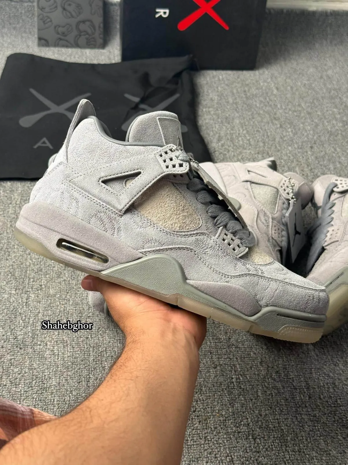 Nike Air Jordan 4 Retro Kaws 2
