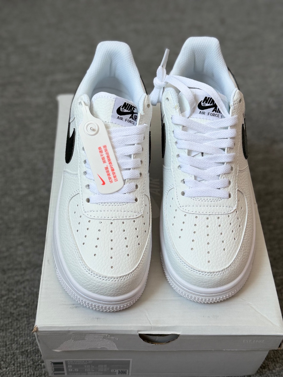 Airforce black steps 4