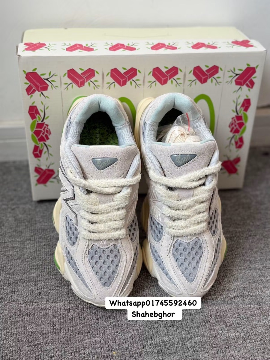 New Balance 9060