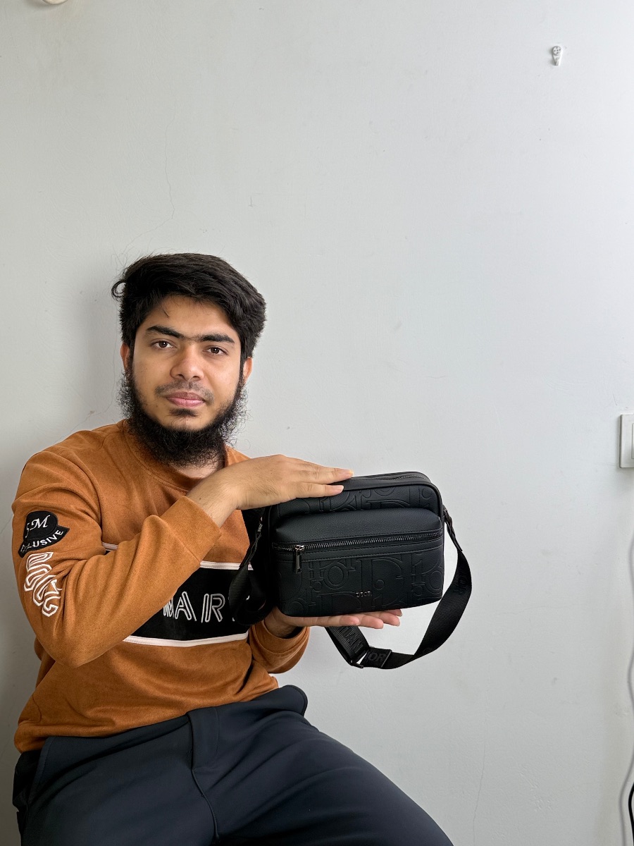 Dior Rider 2.0 Zipped Messenger Bag